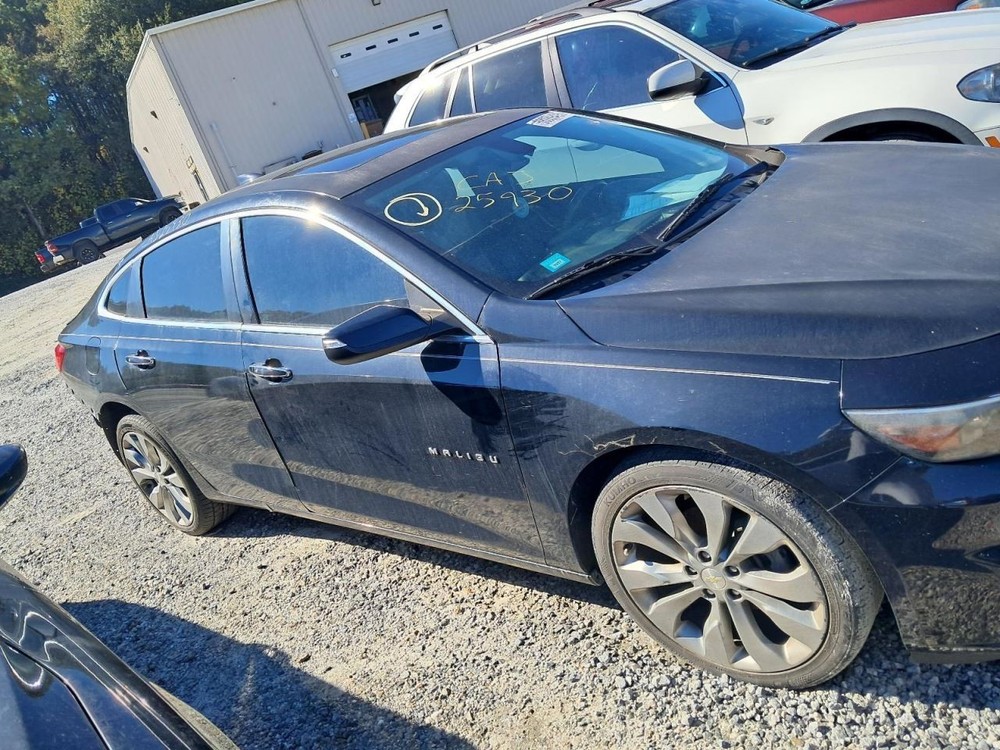 MALIBU    2017 Glove Box 4853260