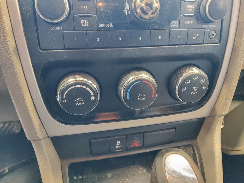 Used A/C Selector Switch fits: 2011 Dodge Caliber w/AC w/o automatic temperature