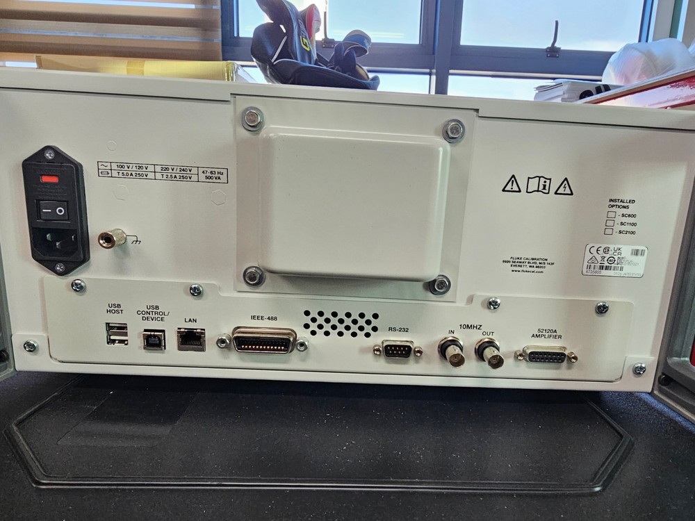 Used Fluke 5560A Multi-Product Calibrator