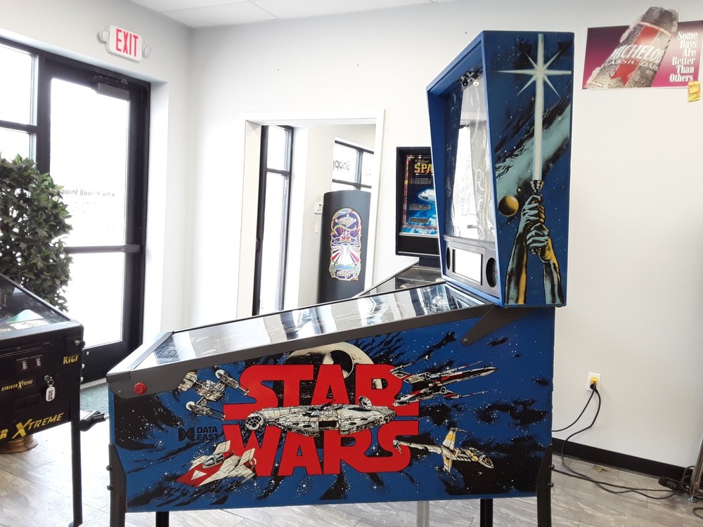 Star Wars Pinball Machine by Data East