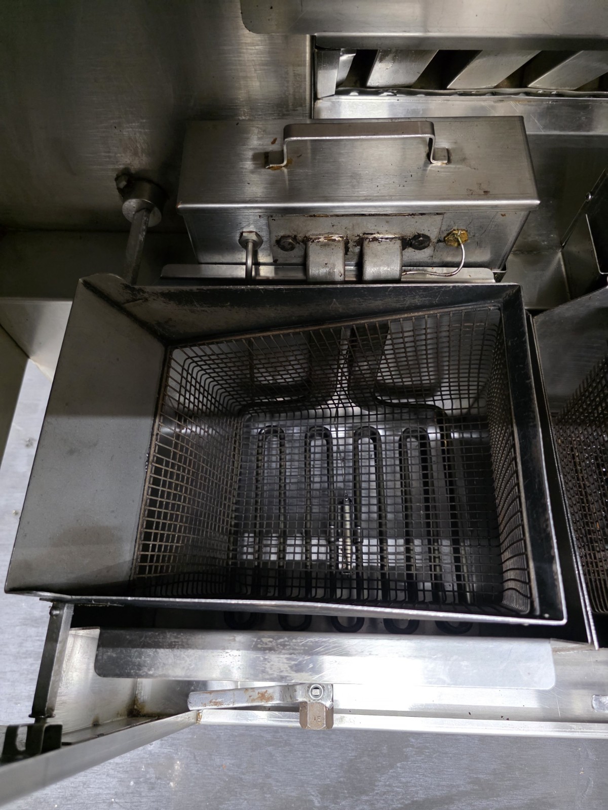 AutoFRY MTI-40C Double Basket 6 Gallon Automatic Self-Contained Ventless Fryer