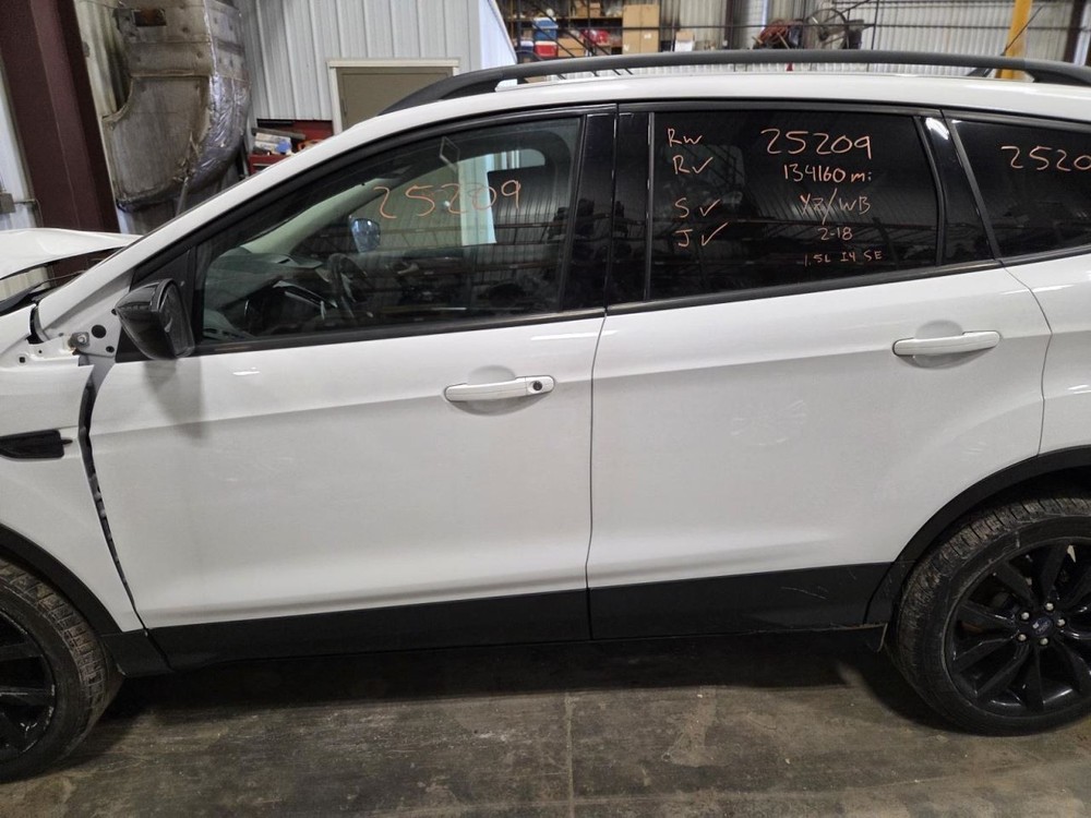 ESCAPE 2018 Jack 1553575