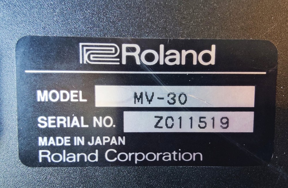 Roland MV-30 Studio M