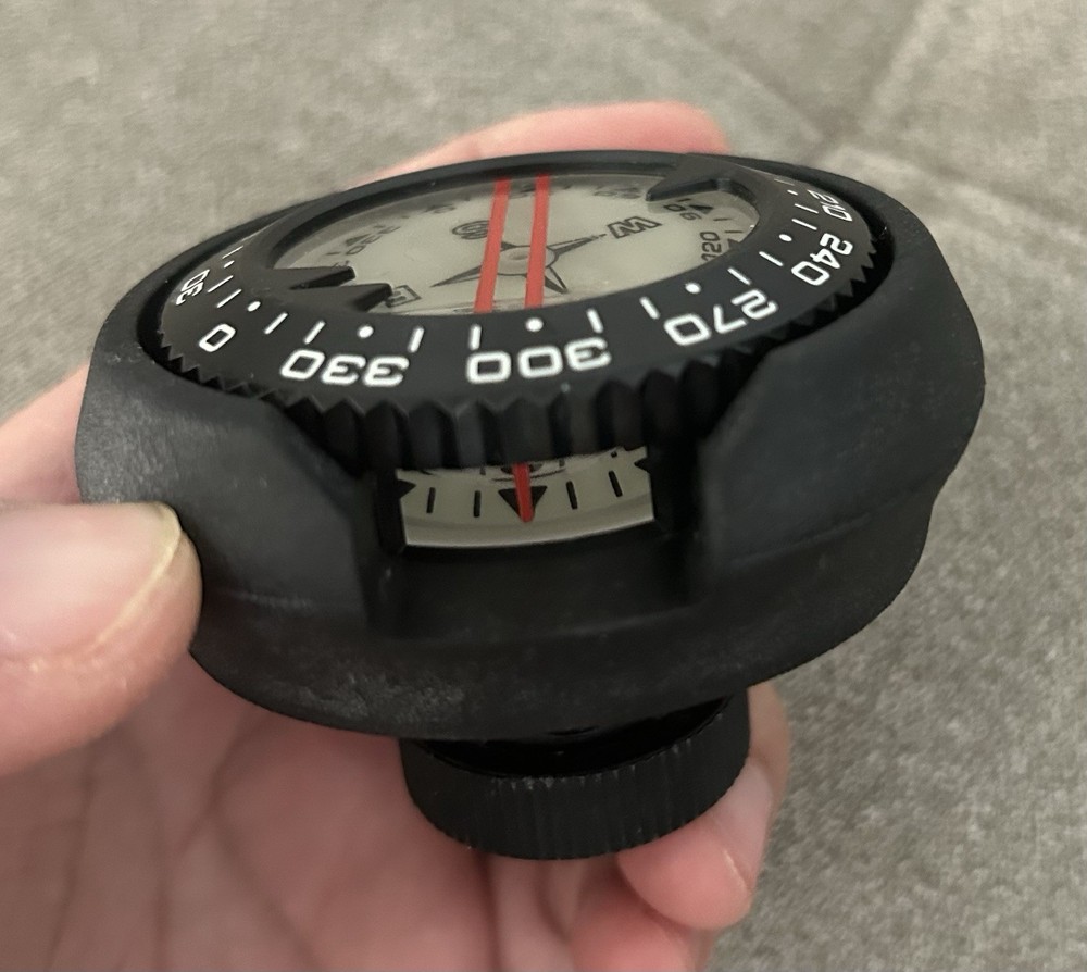 Scuba Compass with hose boot mount