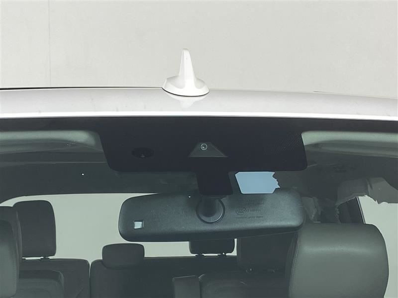 Camera/Projector Camera Windshield Mounted Fits 18-22 NAVIGATOR 2416084