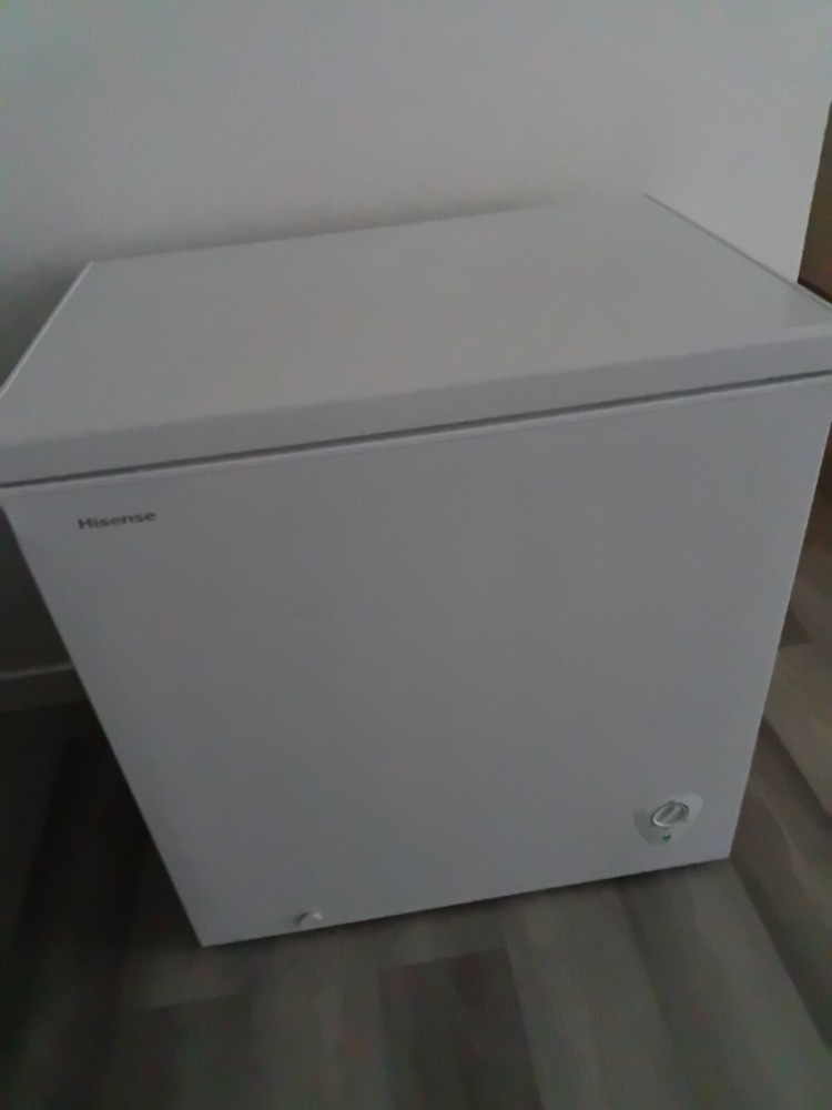 Hisense Deep freezer. medium