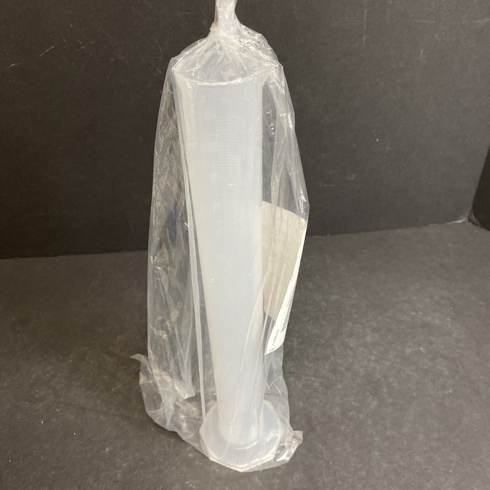 VWR Graduated Cylinder 250 ml Polypropylene