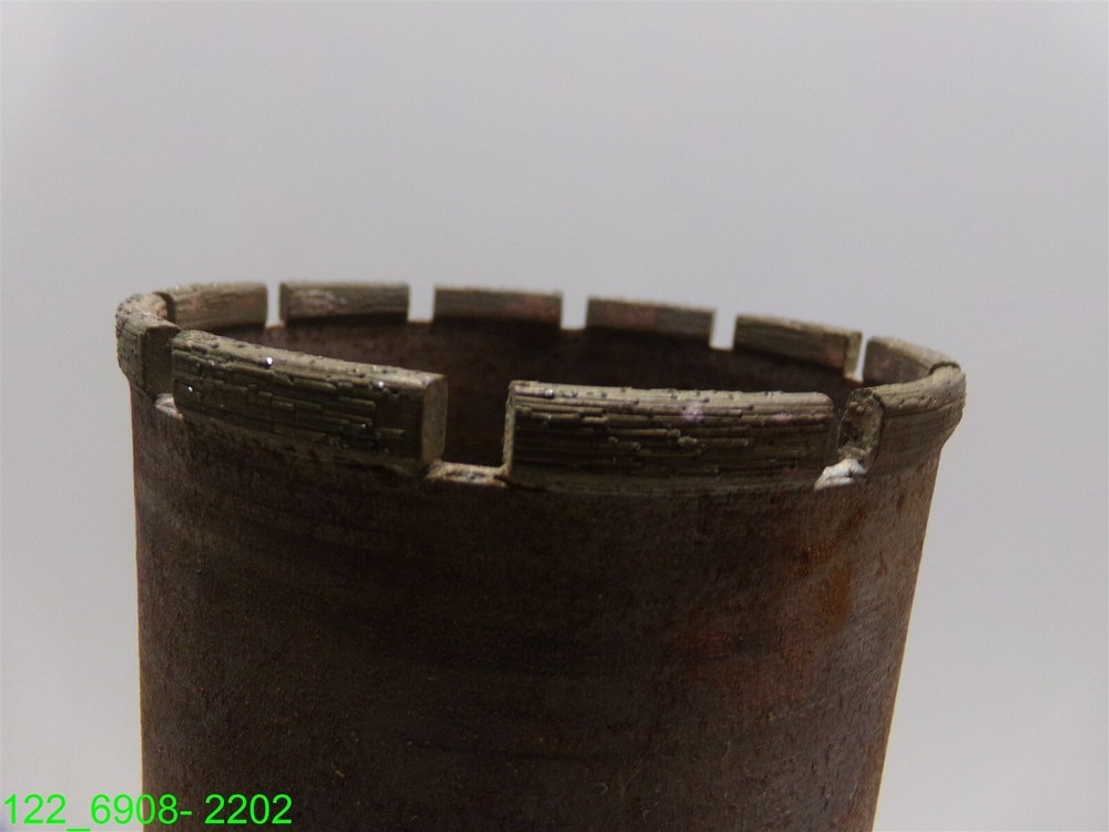 4" DIA. CORE DRILL BIT 16-1/2" LONG, 1-1/4" THREAD