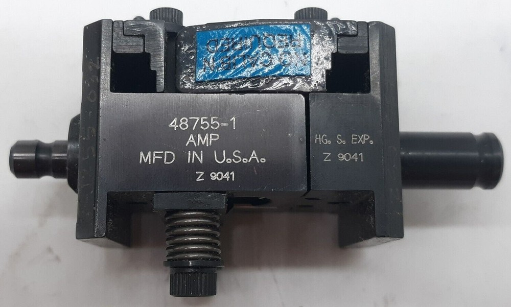 AMP Inc. 48755-1 Crimp Die Set