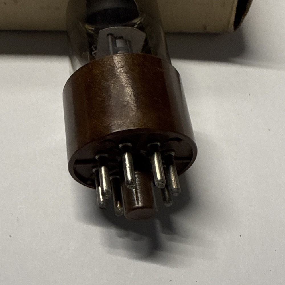 JAN-CHS-6SL7WGT Tube by SYLVANIA dated 1-53