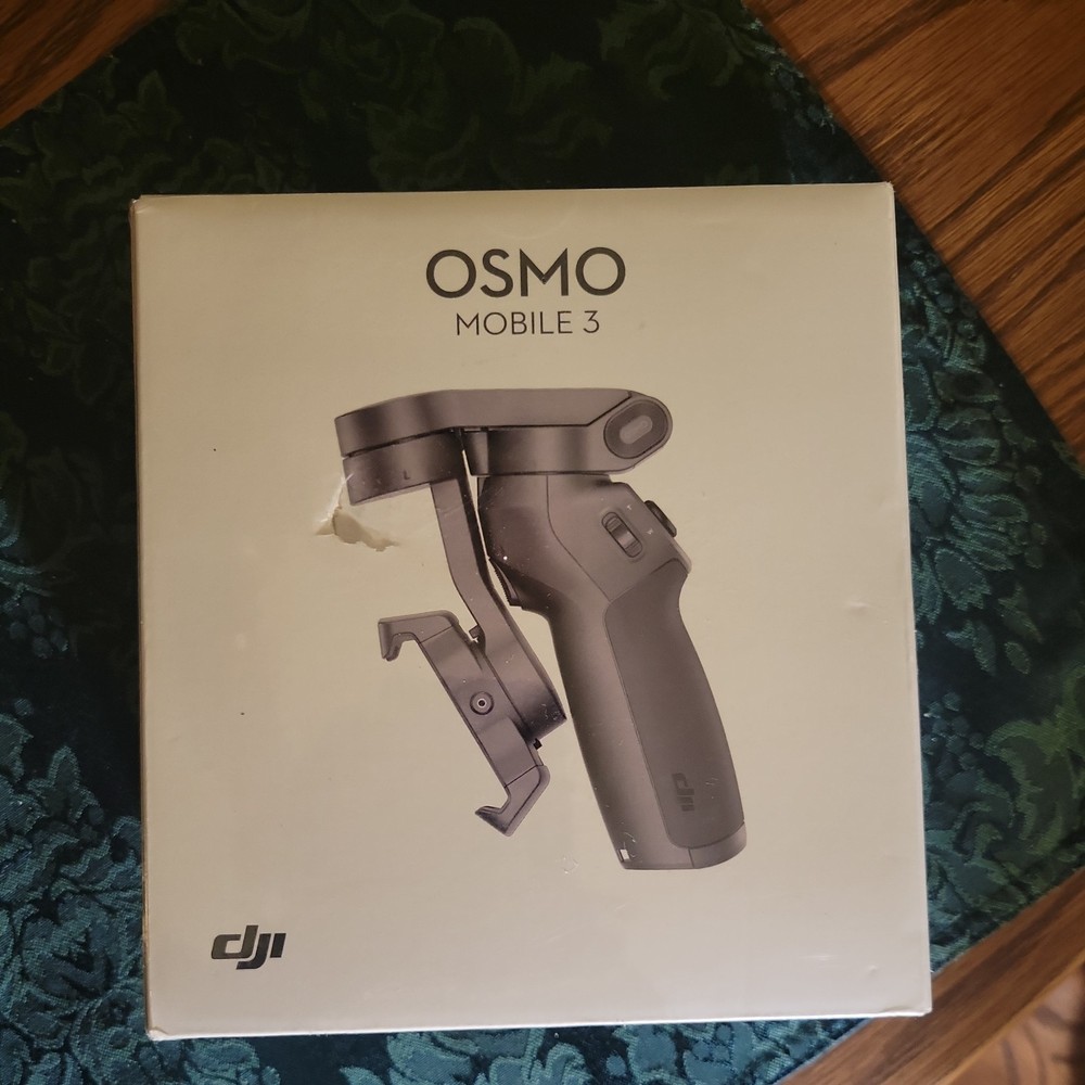 DJI Osmo Mobile 3 - Gimbal Stabilizer Smartphone Foldable 3-axis