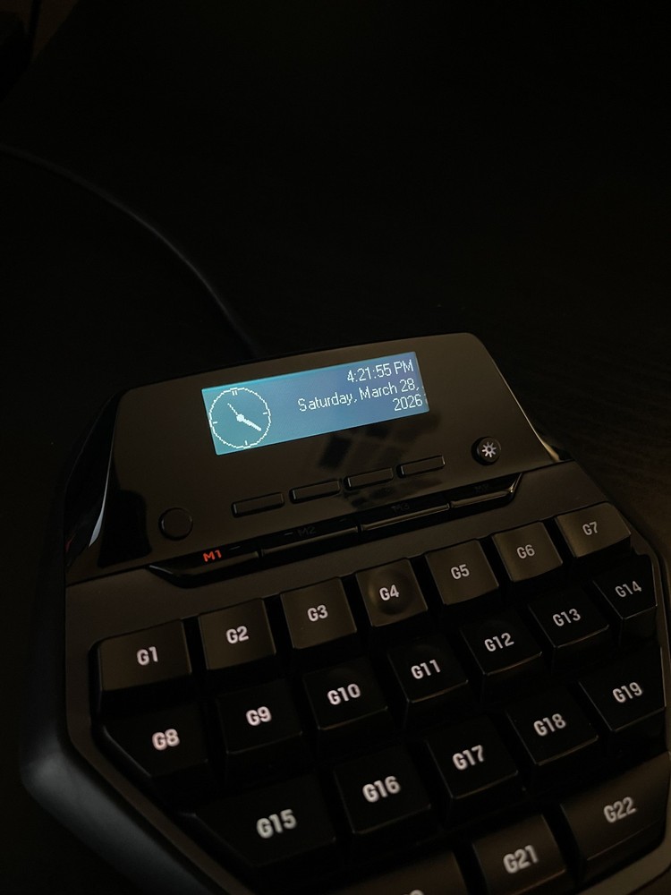 Logitech G13 Advanced Programmable Gameboard with LCD Display Black Y-U0002 EUC