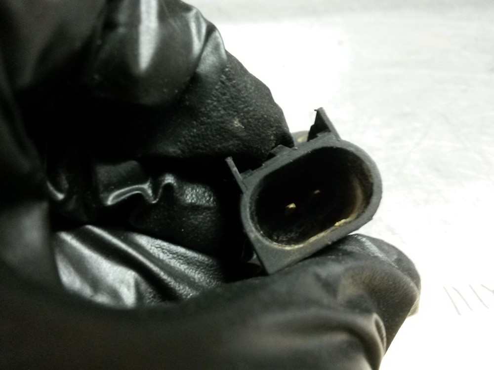 Knock Detonation Sensor From 2010 Buick LaCrosse 2.4