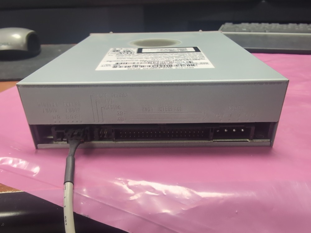 327659-001 Compaq CD-ROM CR-588-BCQ