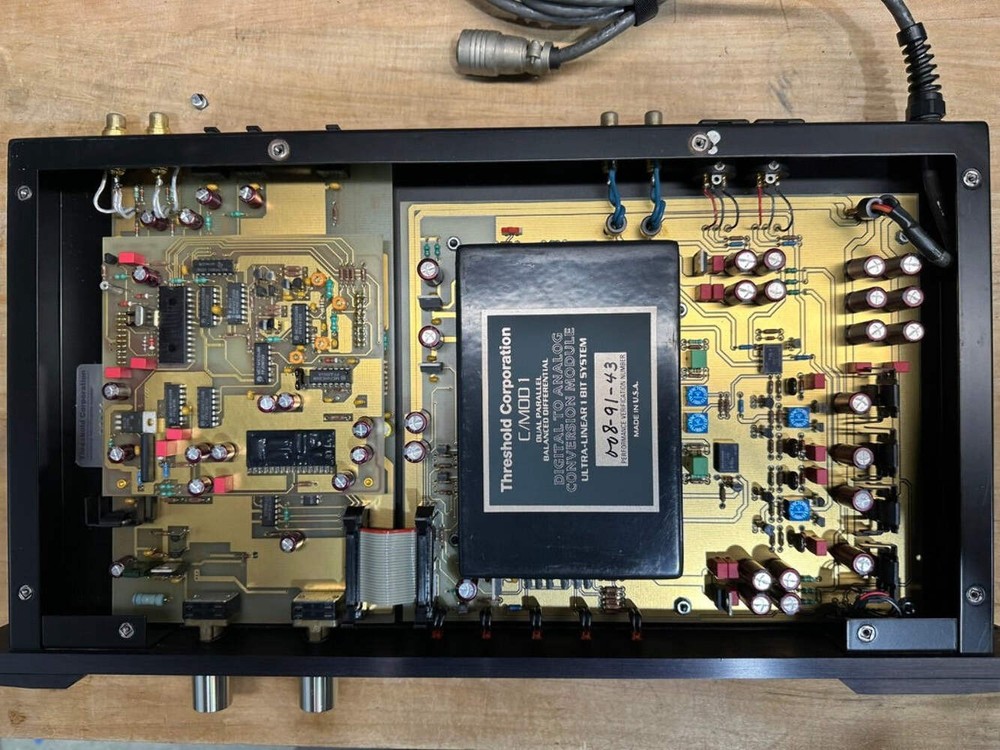 Threshold DAC 1/e Digital Processor DAC w/Power Supply