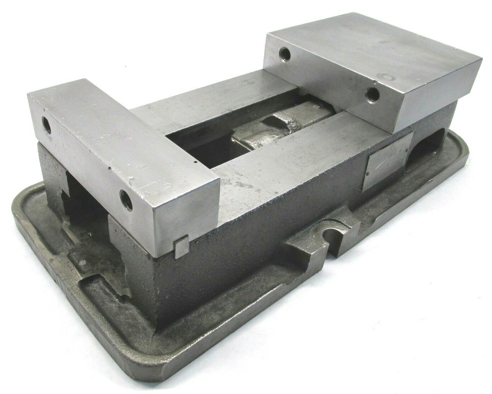 KURT ANGLOCK 6" MILLING MACHINE VISE - #D60