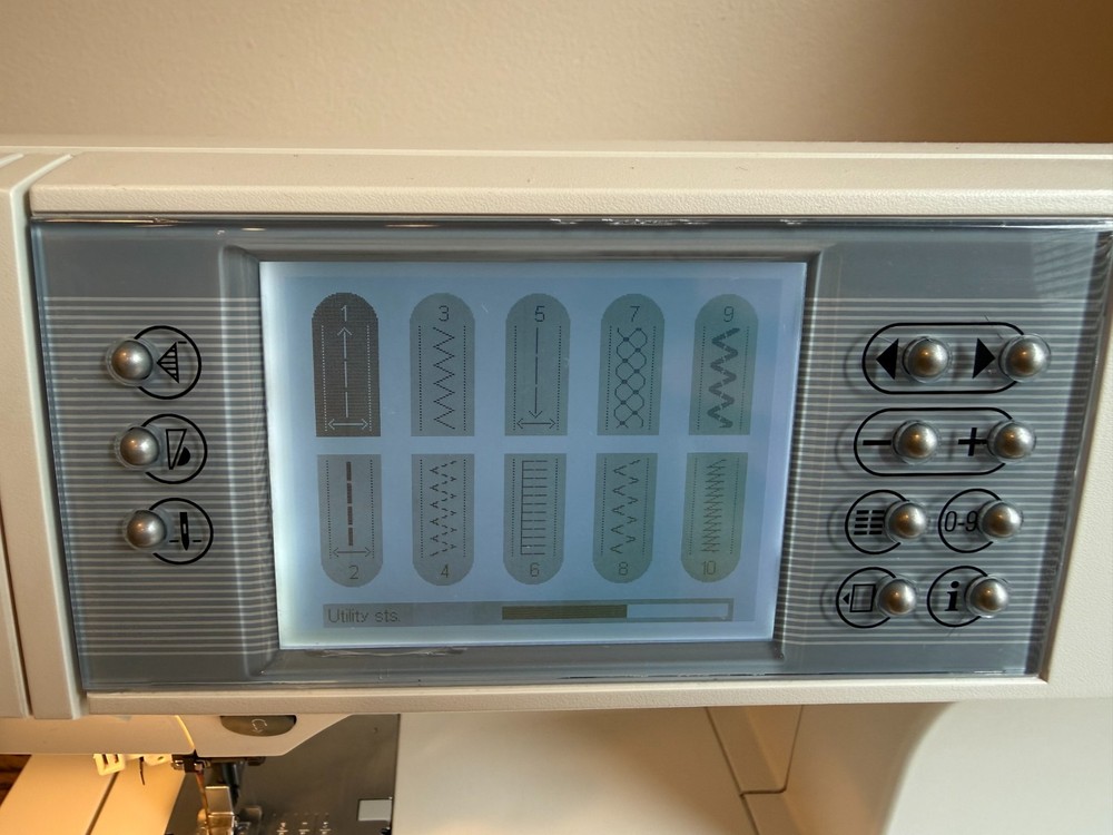 PFAFF Performance 2056 Sewing Machine