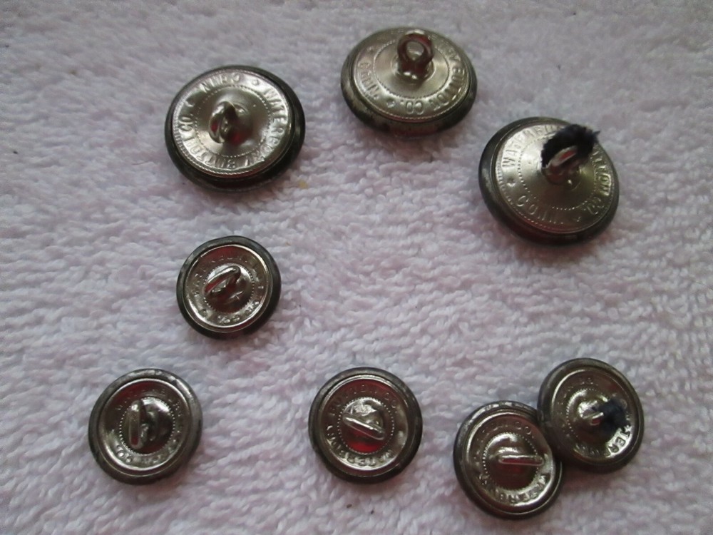 Waterbury Button Co- Conn- wings & shield- 8 total