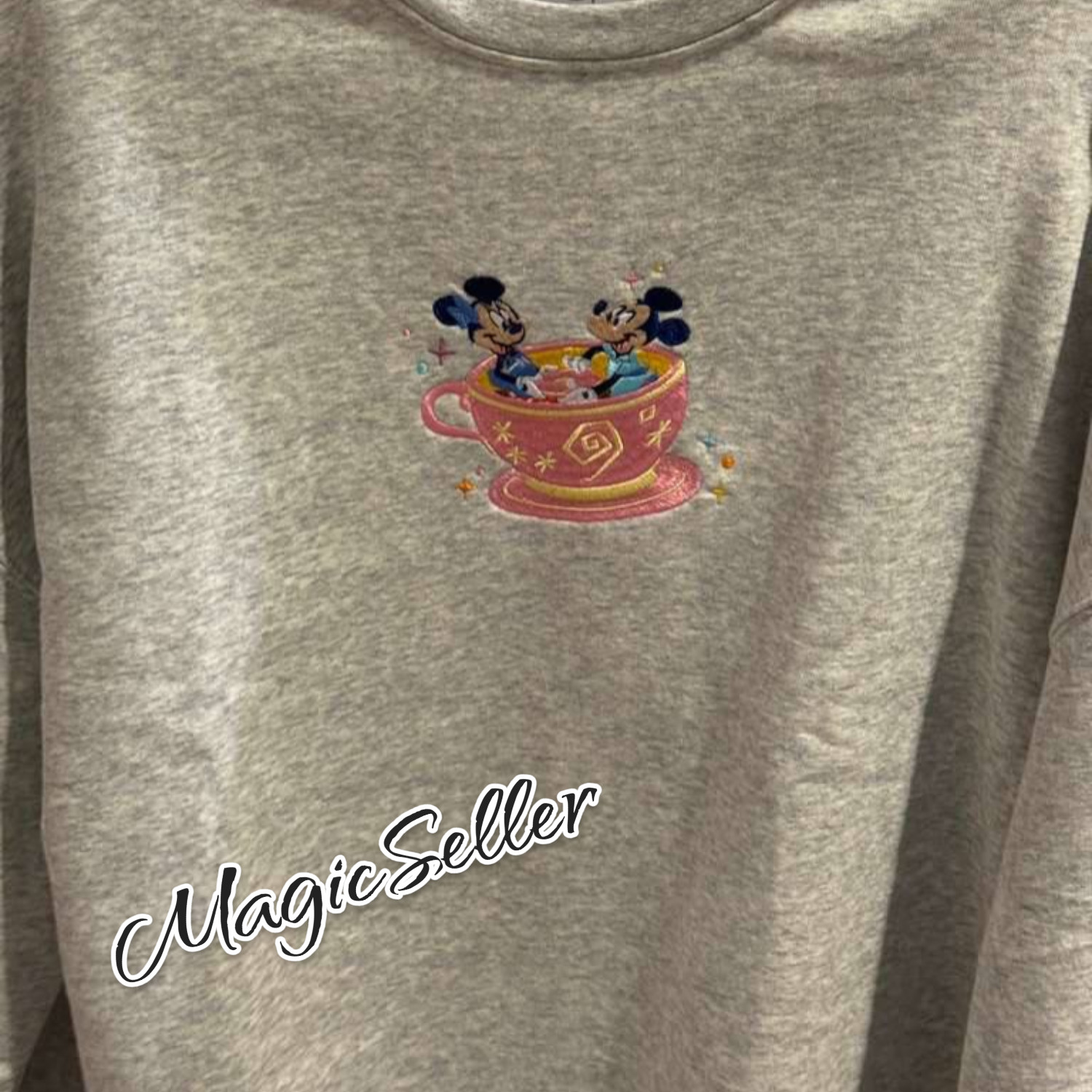 2026 Disney World Mickey & Minnie Teacup Best Day Ever Pullover Sweatshirt S