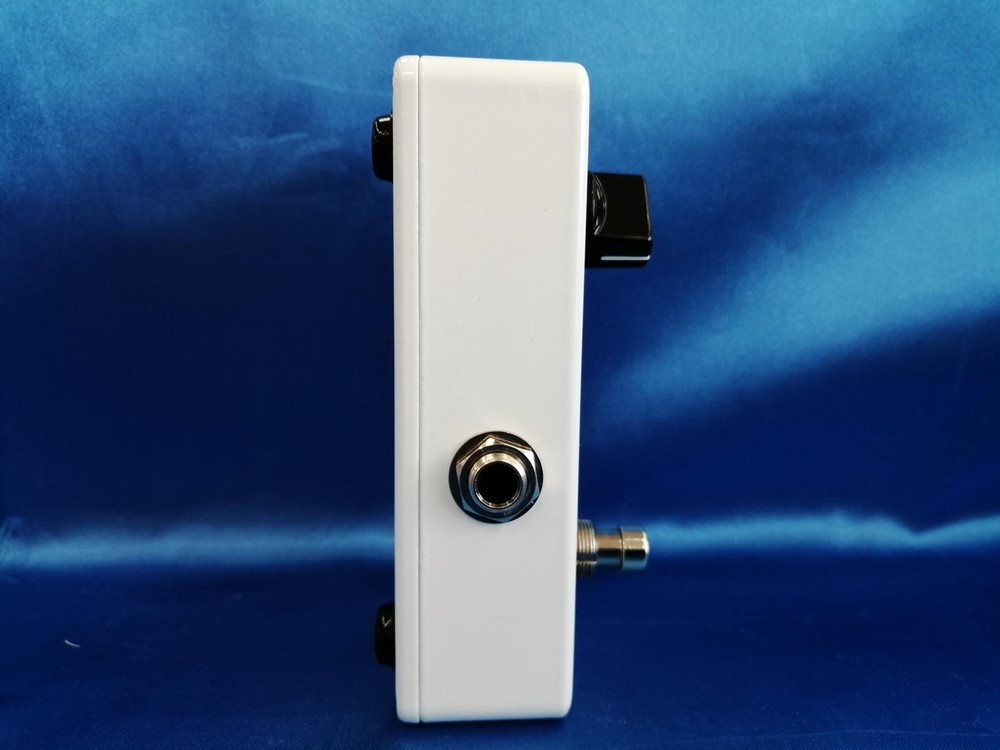 GEKKO SOUND Model DC-9V