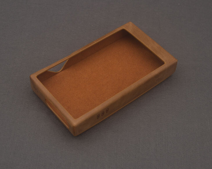 A6 EASECASE Custom-Made Genuine Leather Case For iriver A&futura SE300