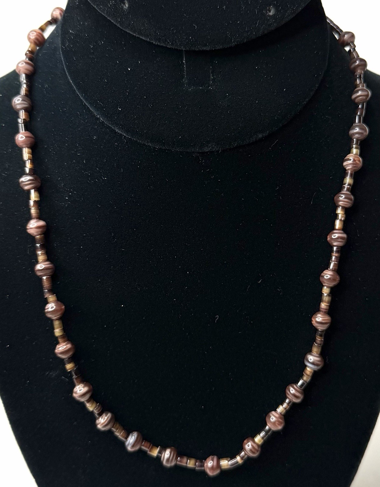 Pinshell Brown Necklace 18.5” Earrings 2”Set Handmade Vintage