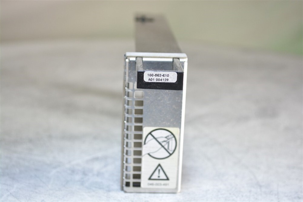 EMC JTFR-2 25-Bay SAS SFF Storage Expansion Array SEE NOTES