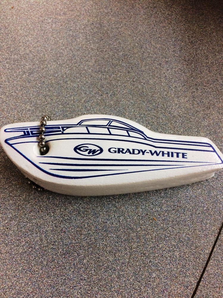 GRADY WHITE FLOATING KEYCHAIN - WHITE