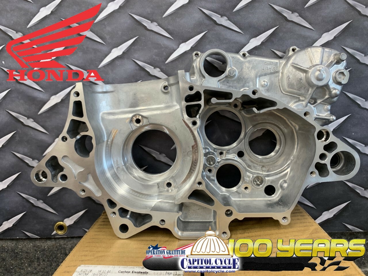 11100-HP1-600 NEW OEM HONDA RIGHT ENGINE CRANKCASE 06-14 TRX450R TRX450ER