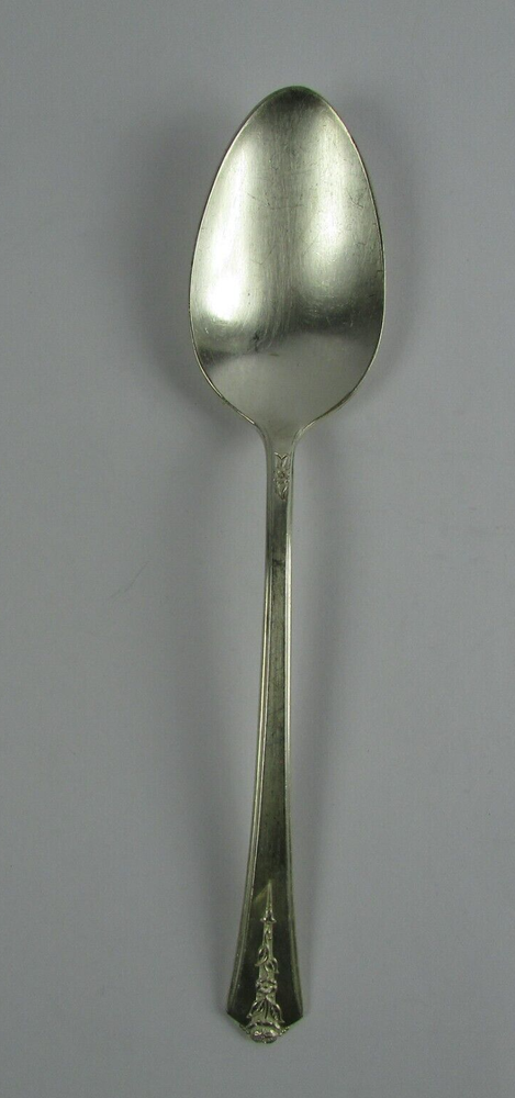 Holmes & Edwards Spring Garden Serving Spoon Silverplate 1949Flatware Glossy