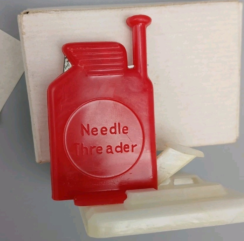 Vintage Automatic Needle Threader with Thread Cutter In Box