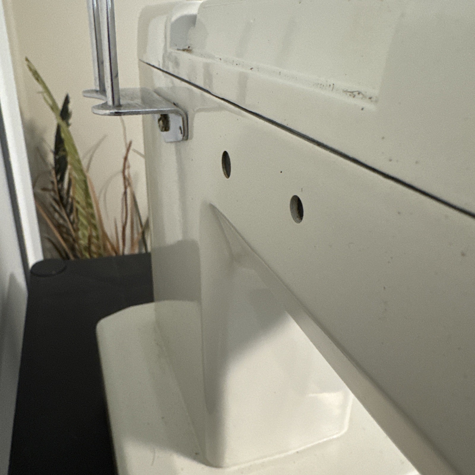 White Sewing Machine Model 1405 With Accessories and Box