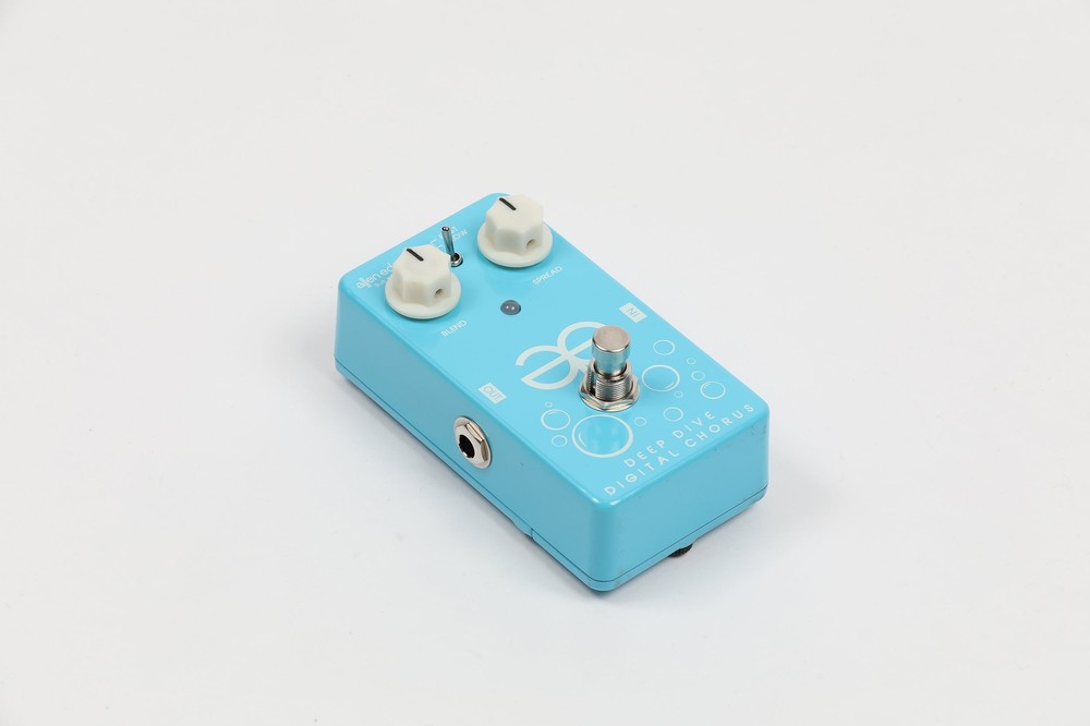 Allen Eden Deep Dive Chorus Effects Pedal
