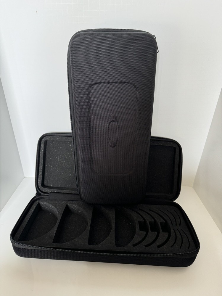 NEW 100% OCP OAKLEY Rectangular Zip Vault Multiple Sunglasses Travel Case
