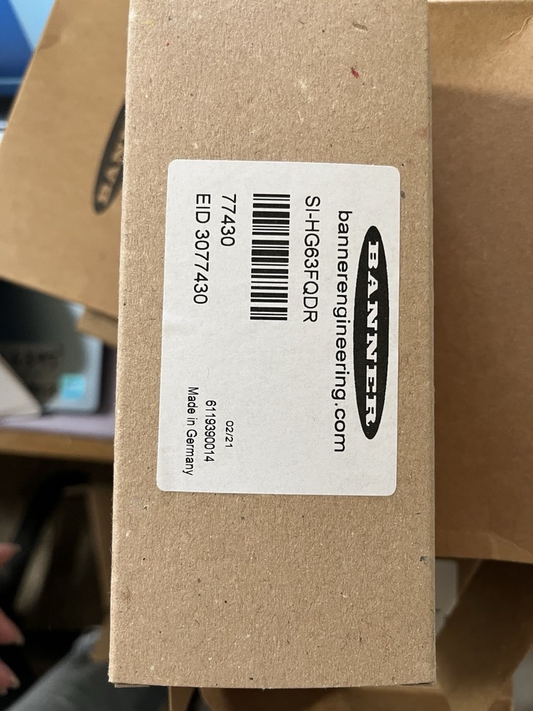 Banner Engineering SI-HG63FQDL Hinge Safety Interlock Switch