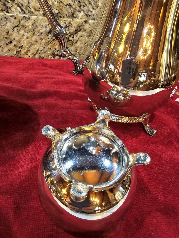 5-pc set Wallace Baroque silver plate tea set and coffee service