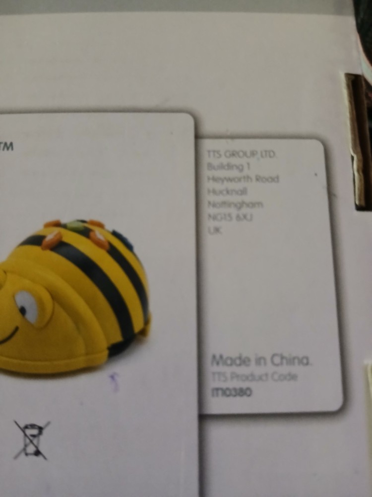 Bee-Bot Programmable Toy Robot Educational STEM Rechargeable Coding Toy IT10380
