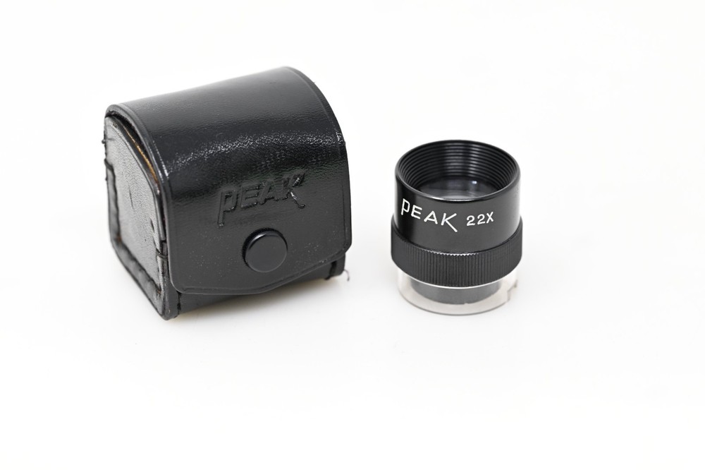 Peak 22X Magnifying Loupe  #B166