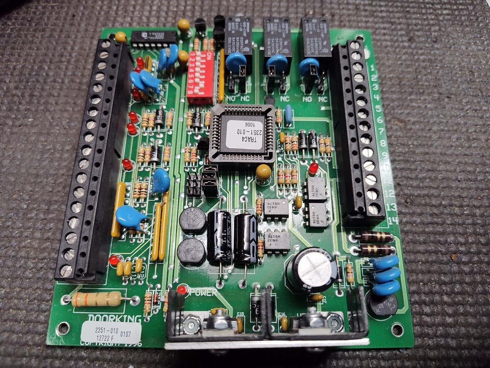 DKS Doorking 2351-010 PCB Door Access Control Gate Tracker Expansion Board
