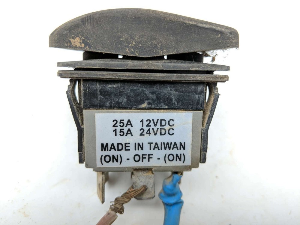 20 Can Am Defender MAX HD8 DPS Accessory Switch (B)