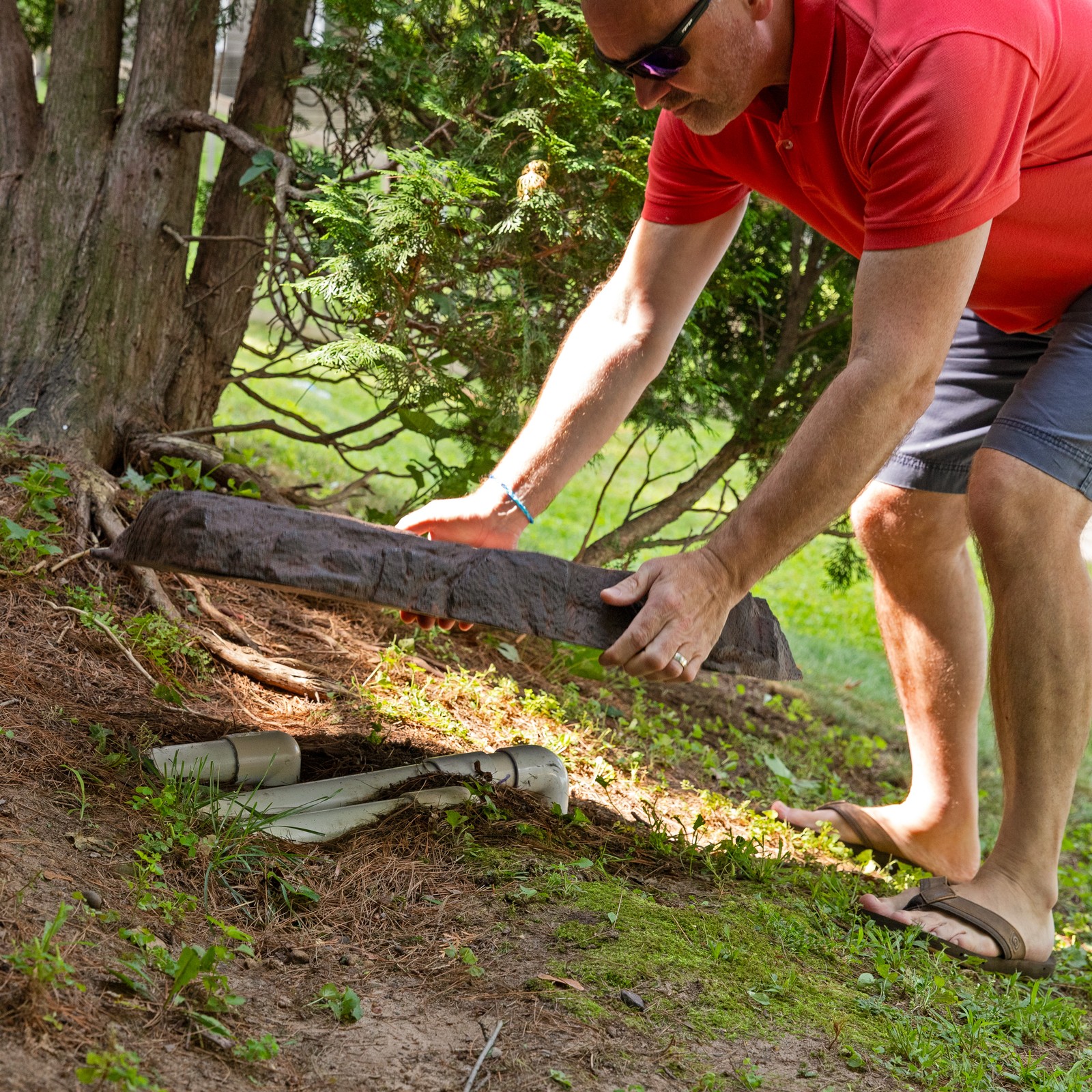 Flat Artificial Landscape Rocks with Stakes - Brown by Sunnydaze