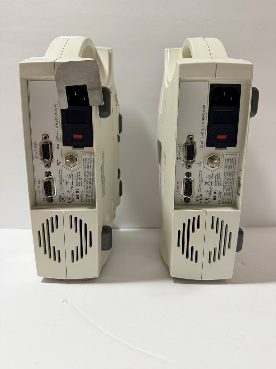 Lot of 2 Masimo Radical 7 RAINBOW Pulse Oximeter w/ docking station