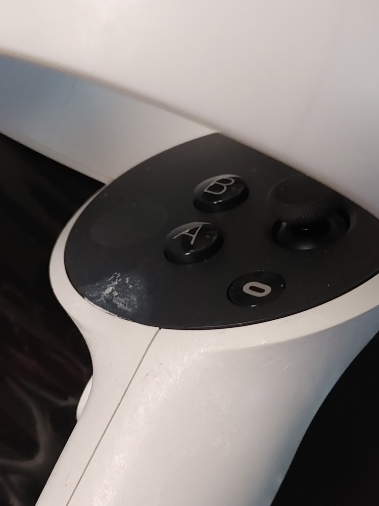 Genuine Oculus Meta Quest 2 VR Left and Right Controllers