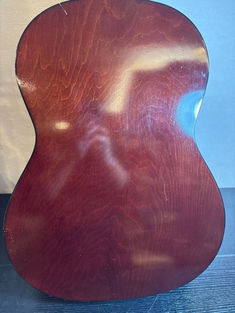 ALVAREZ Japan Made Classical Guitar with Hard Case