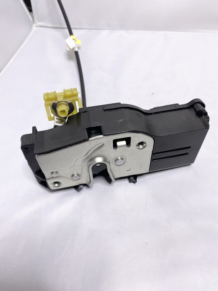 Front Left Driver Side Door Lock Latch Actuator Compatible for Cadillac CTS