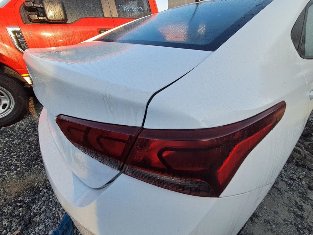 Console Front Floor Without Armrest Fits 18-22 ACCENT 4873942