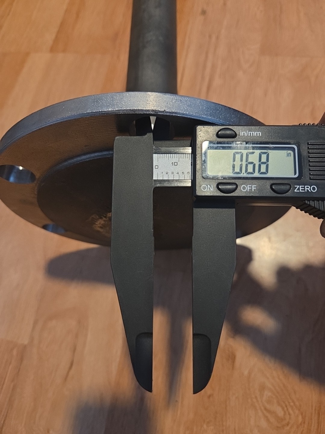 25133700 AXLE SHAFT 43 Splines 2.19" Spline OD 47-1/16" OAL 6 Bolt