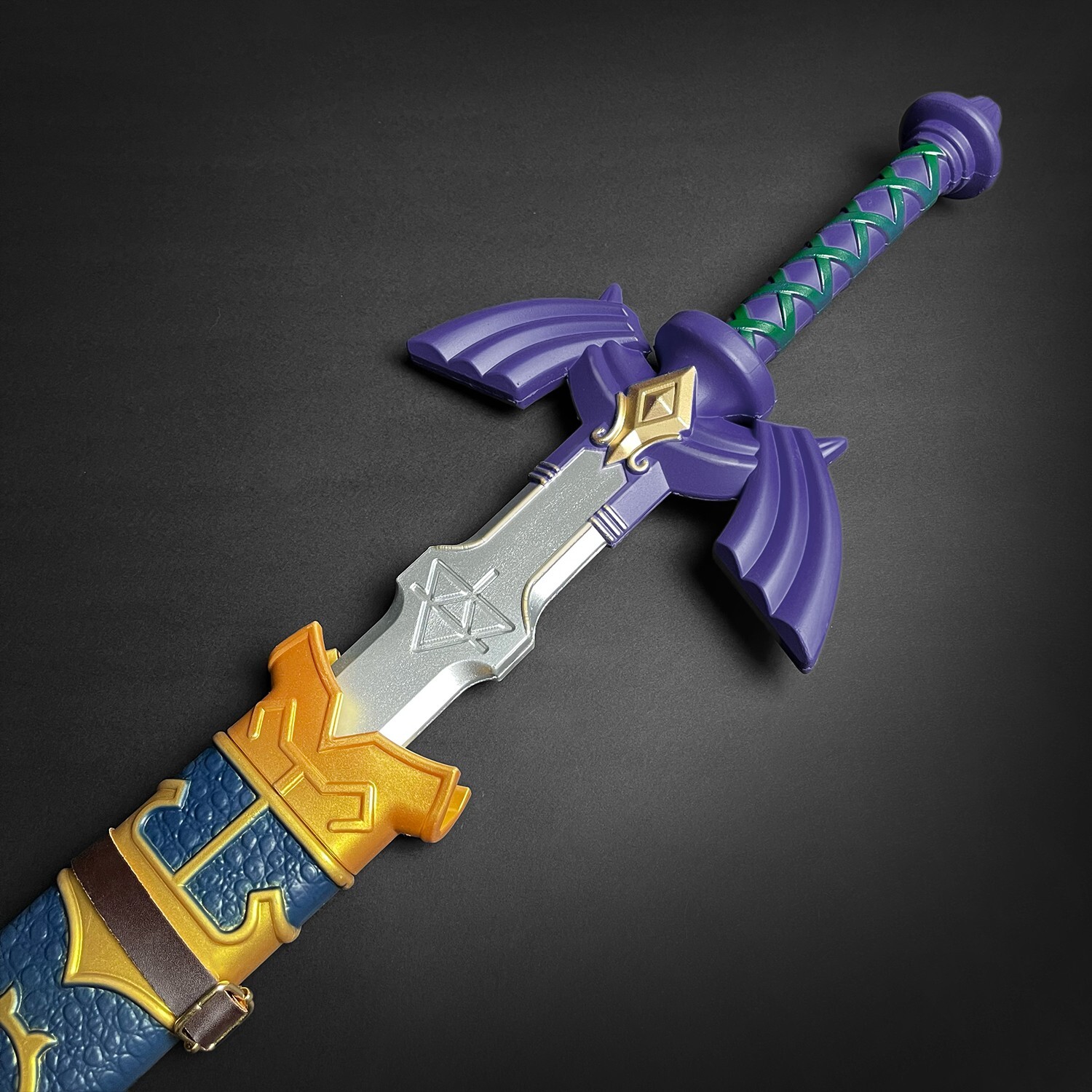 37" Link's Foam Master Sword with Plastic Scabbard for Cosplay