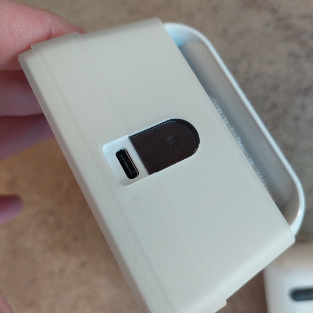 Clover Flex 3 Handheld POS System/C405 + Wireless Cradle K405