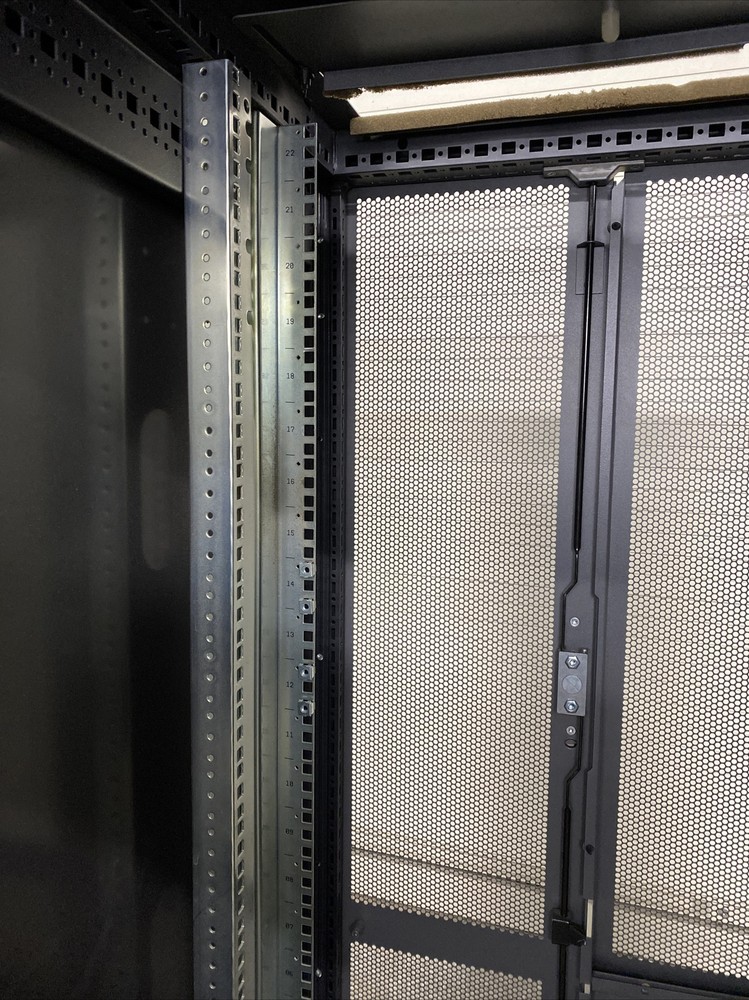 HP 245171-001 10622 22U G2 Graphite Rack CASE ONLY